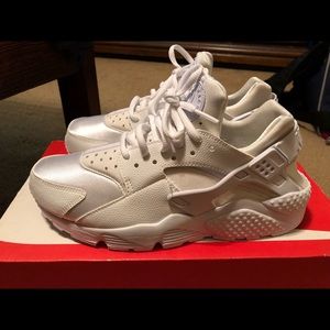 Women’s Air Huarache Run